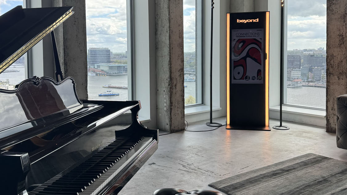 Le Book Amsterdam 24 A'DAM Tower Piano Room