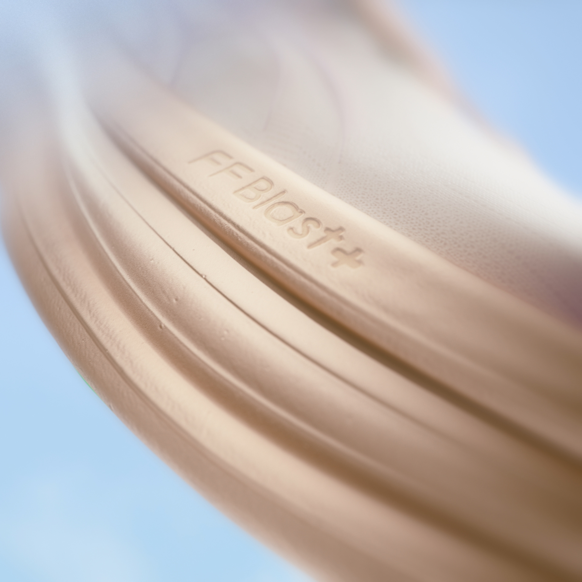 Gel Nimbus 28 Midsole FF Blast Teaser