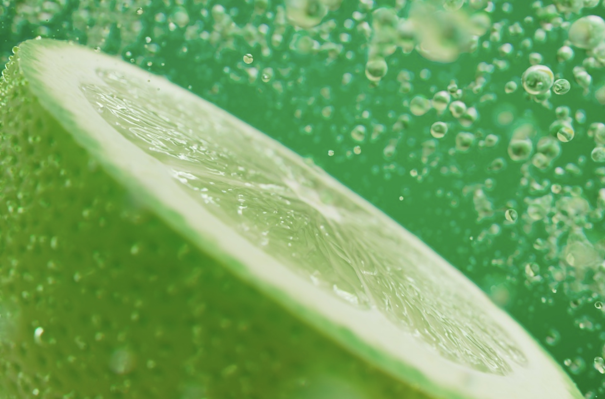Sprite Rebrand Flavour Lime Depth Of Field Image Tile 2A