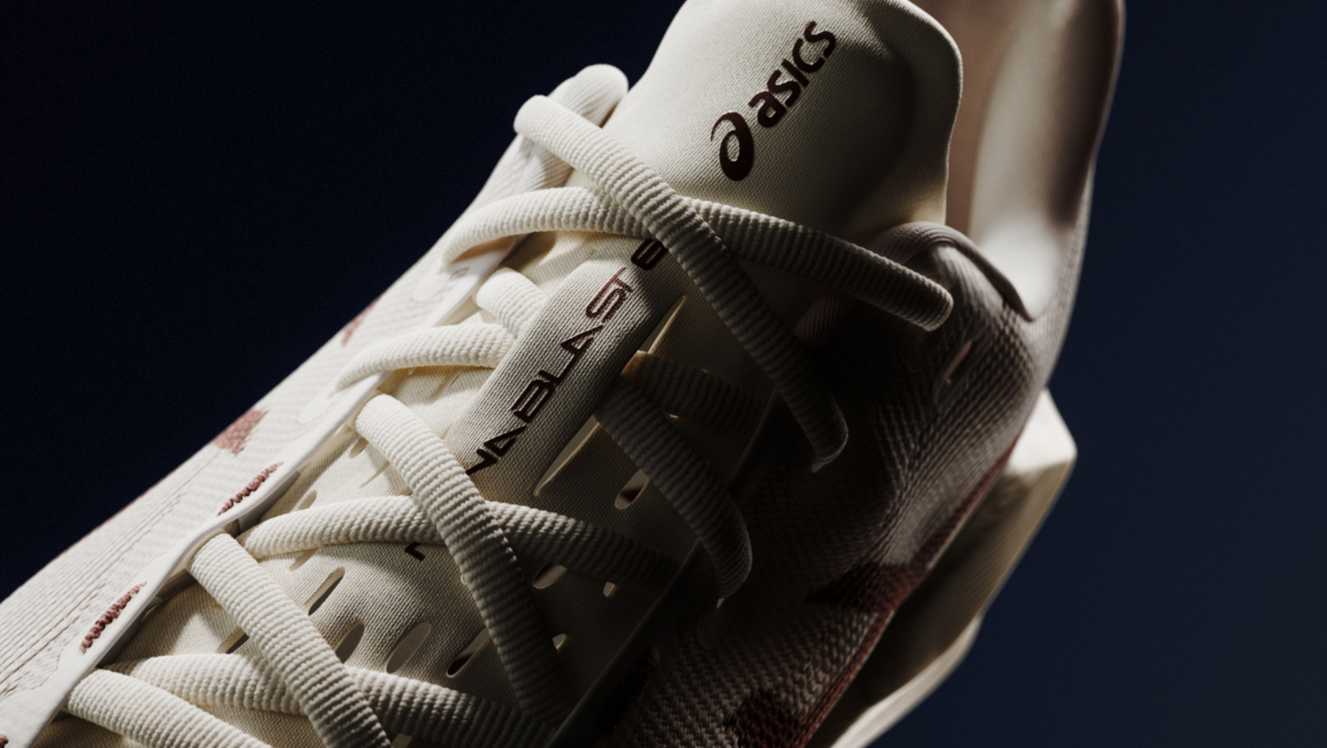 ASICS Novablast 6